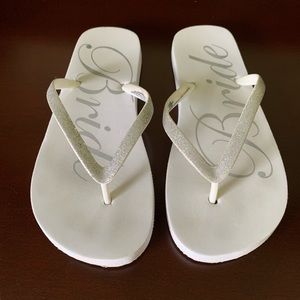 White Bride Flip-Flop Sandals size 5-7